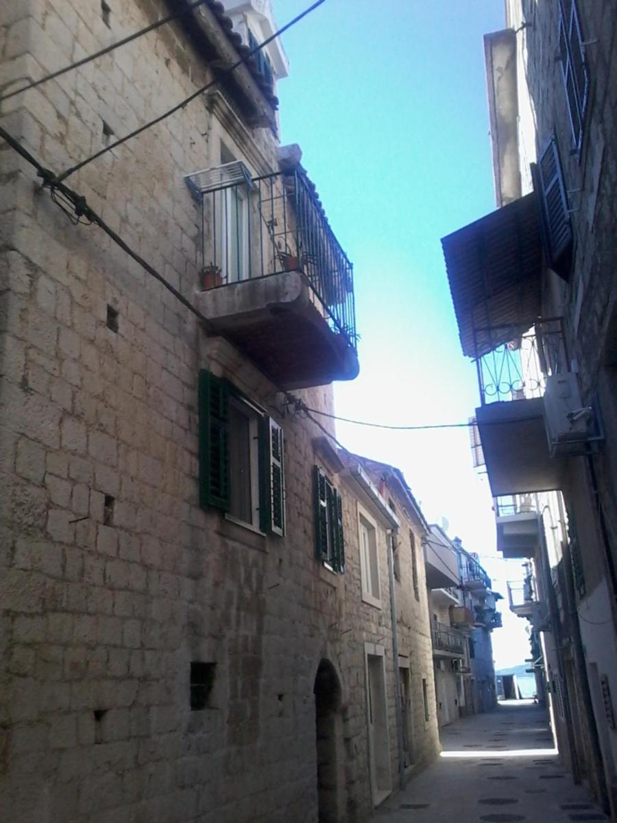 Apartments Volat Beaches Kastela Exterior photo